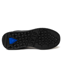 Load image into Gallery viewer, Sustainable Eco-Friendly Eco Friendly Recycled materials Hemp Cotton Sneakers Runners Athletic shoes Australian owned Australian operated Canberra Fresh sneakers Hemp Fashion Comfortable sneakers Work shoes Comfortable work shoe Comfy work shoes Nur